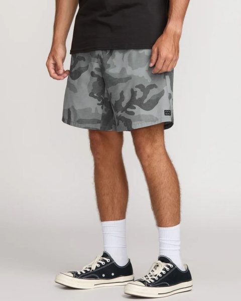 Billabong Crossfire Elastic 18″ Hybrid Shorts – Men’s