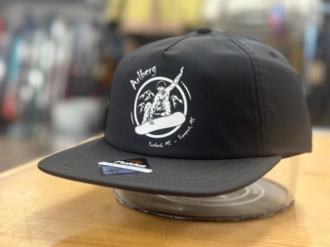 Arlberg Ski & Surf Shops Adjustable Snowboard Hat – 2025