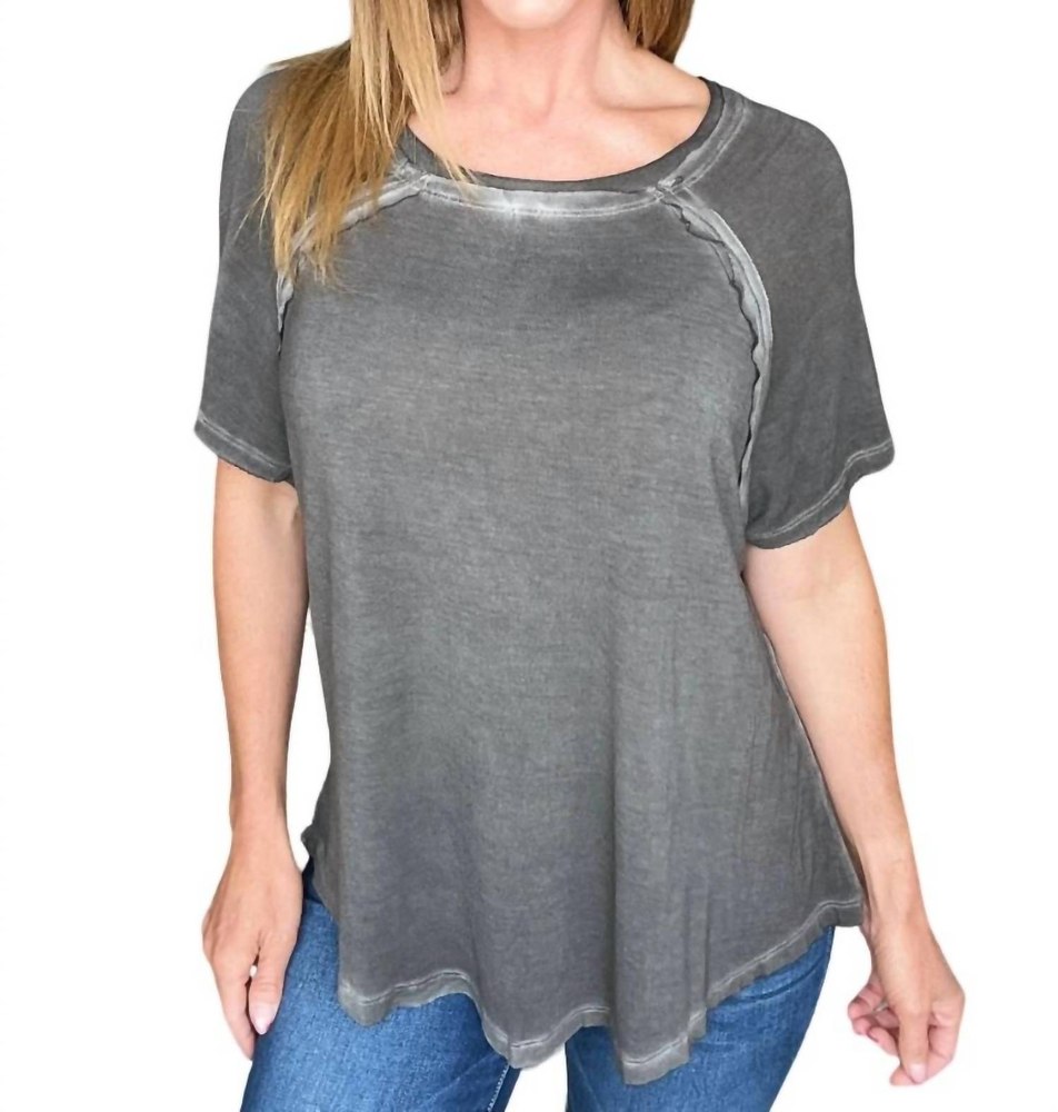 Mineral Wash T Shirt In Black 7732471365692