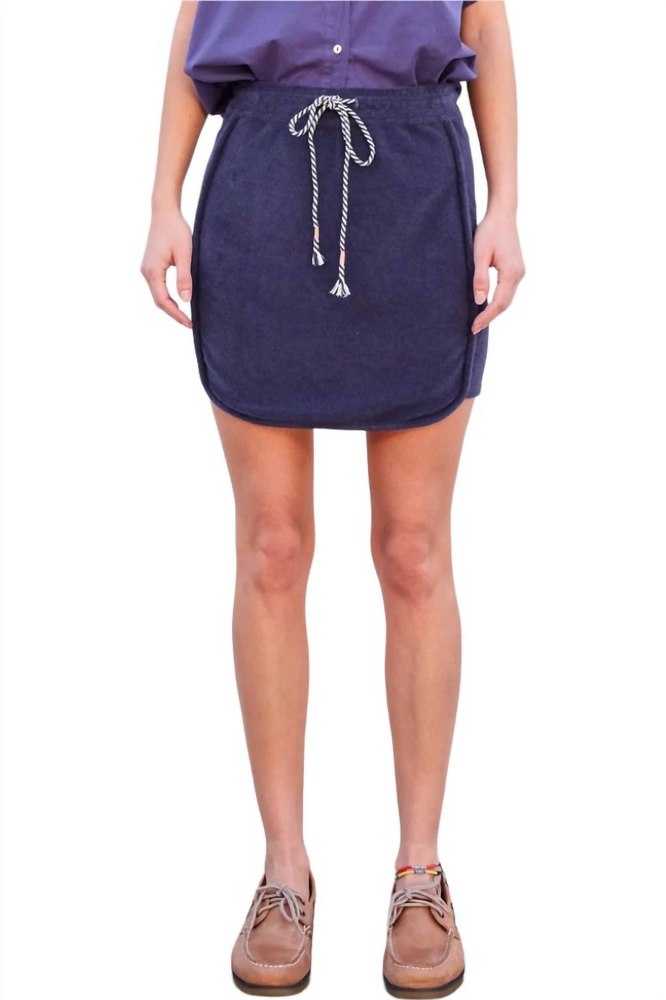 Dolphin Hem Skirt In Deep Sea Navy 7732483981372