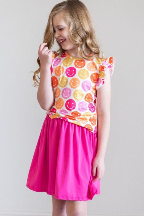 Don’t Worry, Be Hippy S/S Ruffle Tee