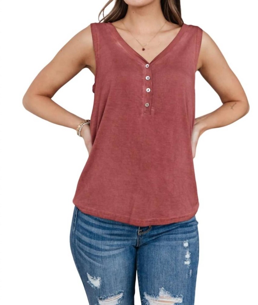 Functional Buttons Tank In Desert Roses 7732523958332