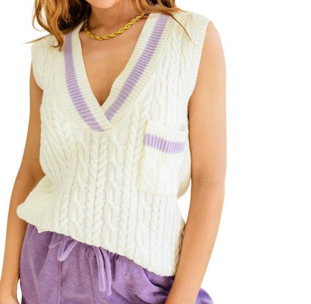 Power Girl Sweater Vest In White 7732538212412