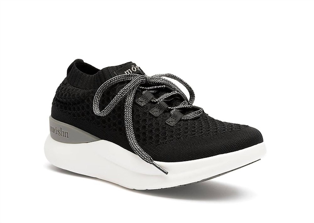 Women’s Moshn Vigor Shoe In Black
