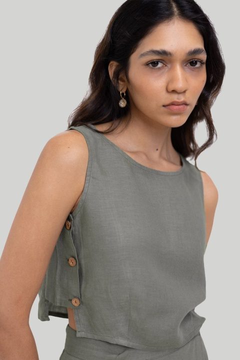 Boxy Crop Top in Dark Green