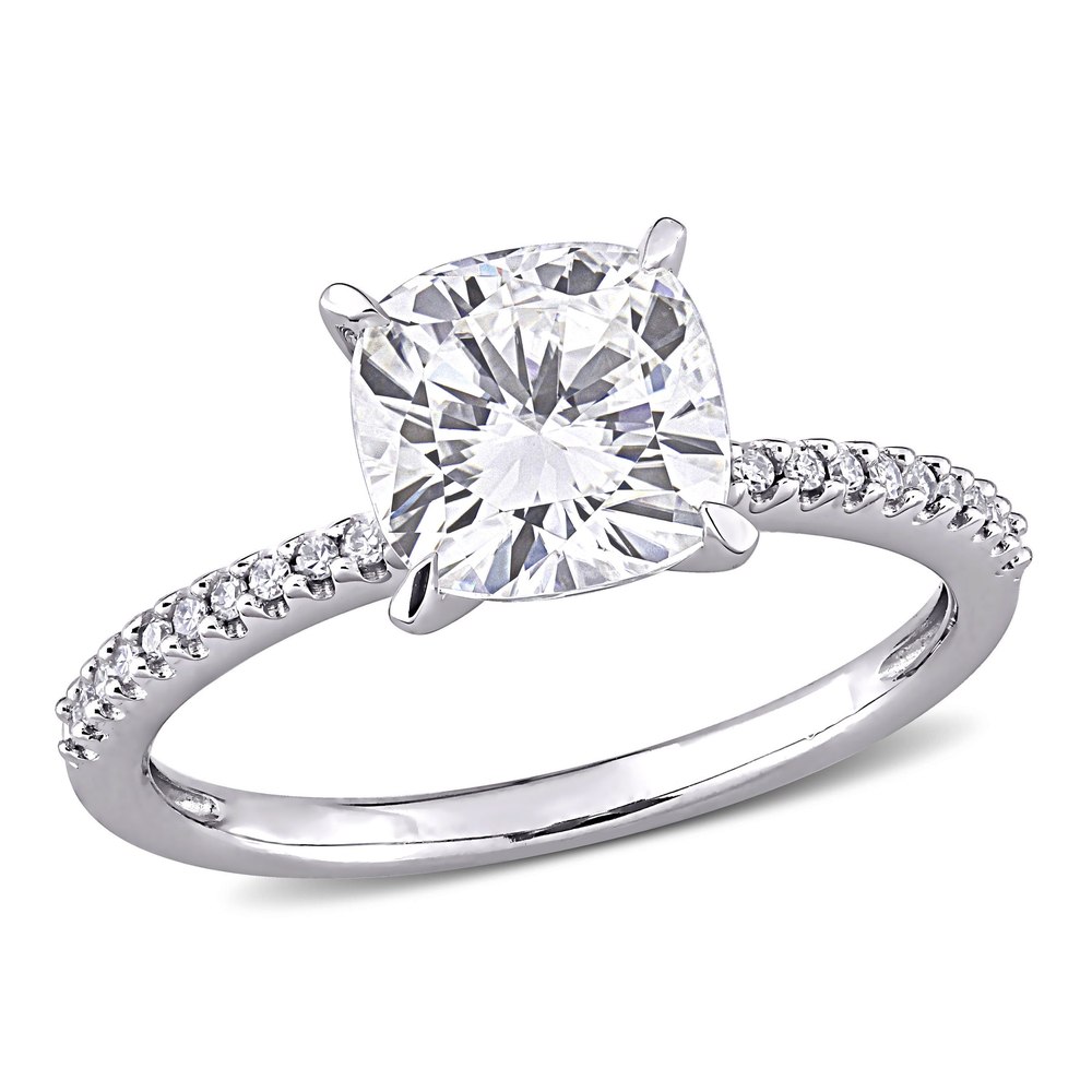 Mimi & Max 2ct DEW Cushion Created Moissanite and 1/10ct TW Diamond Engagement Ring in 14k White Gold