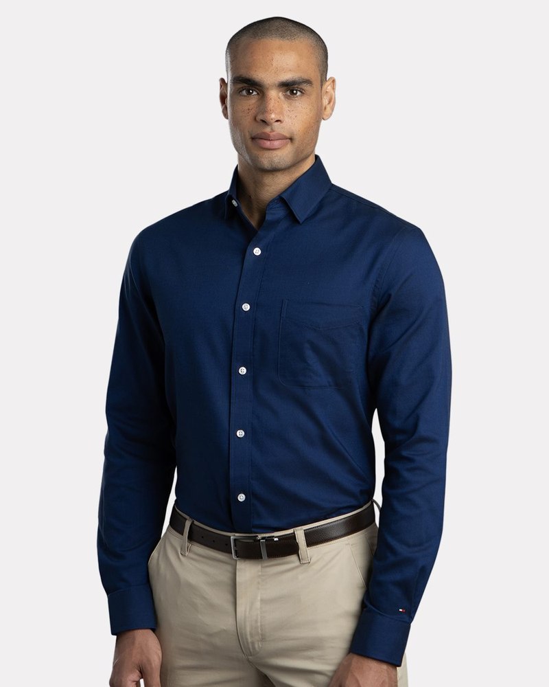 Tommy Hilfiger Men’s New England Cotton Oxford Shirt