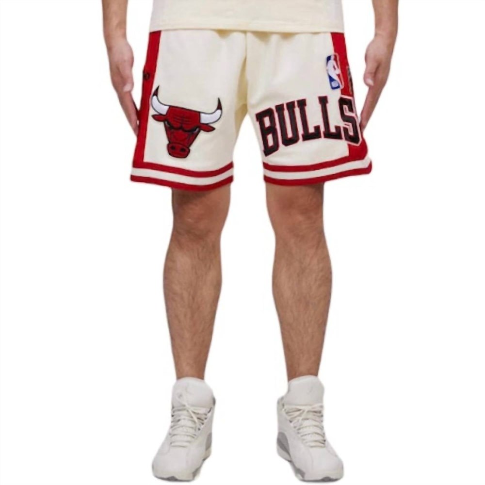Retro Classic 2.0 Short In Eggshell/red 7733818982460