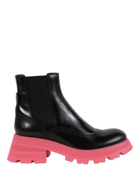 Wander Chelsea Boots