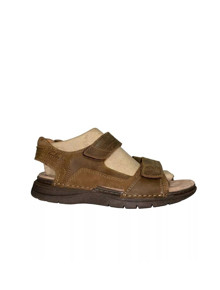 Men’s Nature Trek Sandals In Tan