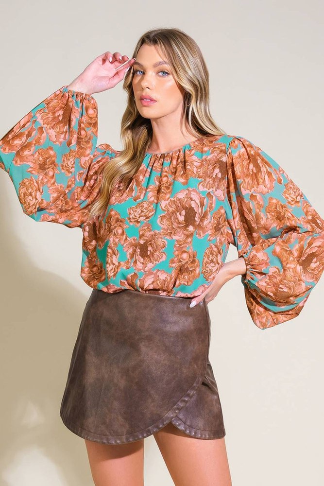 DELICATE HUE WOVEN TOP