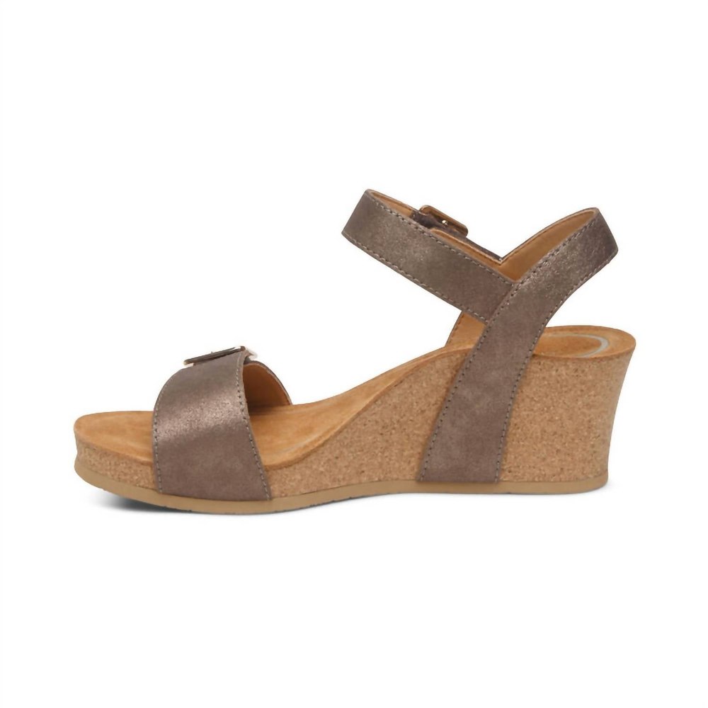 Women’s Lexa Quarter Strap Wedge Sandals In Bronze