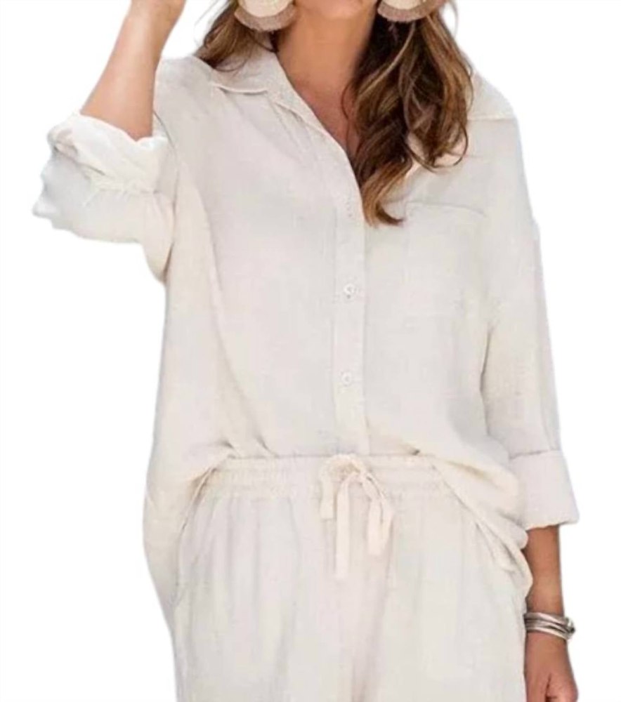 Cruise Top In Tan