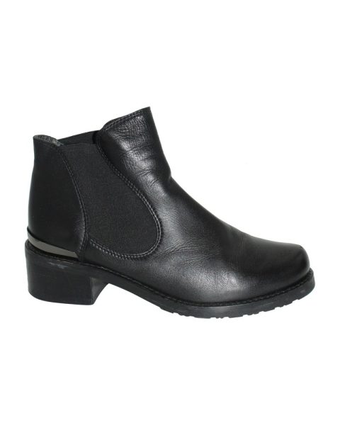 Stuart Weitzman Ankle Boots in Black Leather 7748743626812