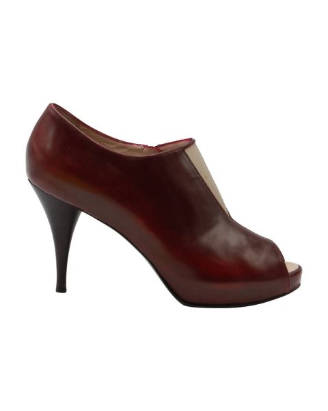 Fendi Cut-Out Peep-Toe Ankle Boots in Burgundy Leather 7748759257148