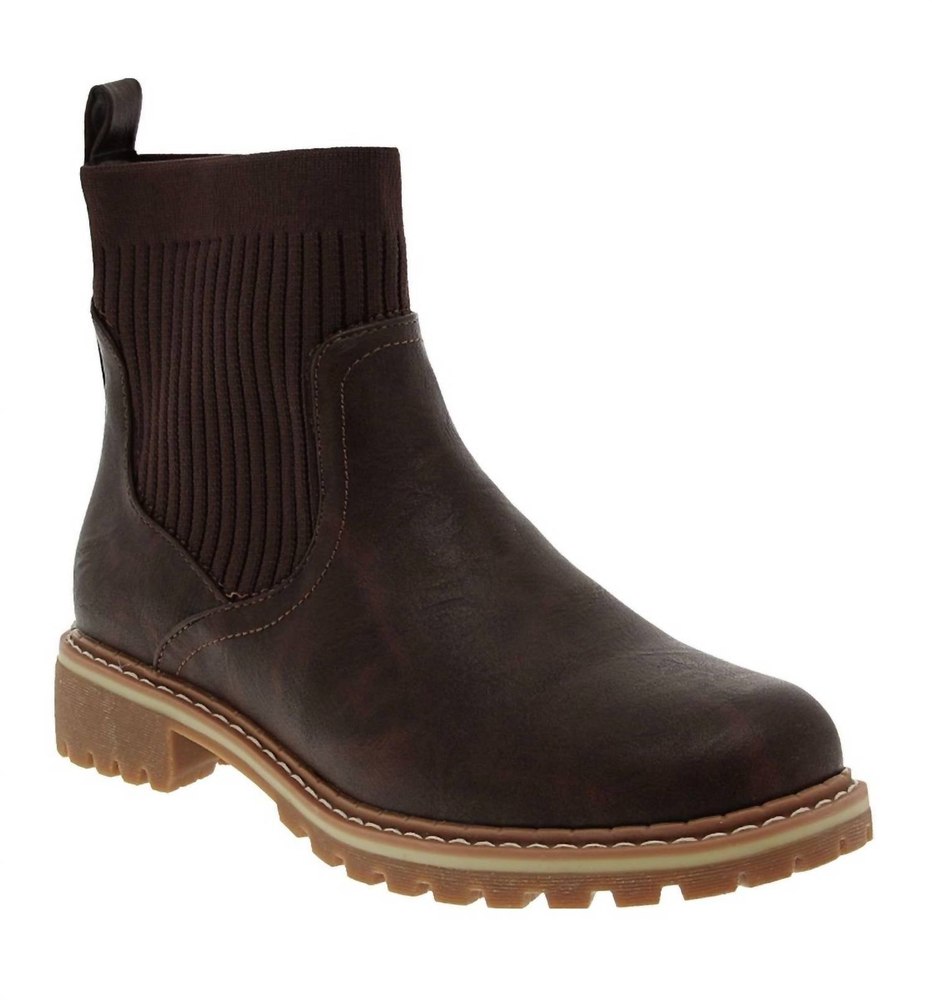 Women’s Cabin Fever Boot In Brown