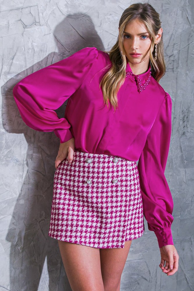 EVERYONE’S DESIRE SATIN TOP