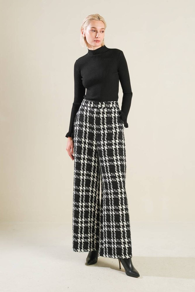 WHEN I’M WITH YOU WOVEN PANTS