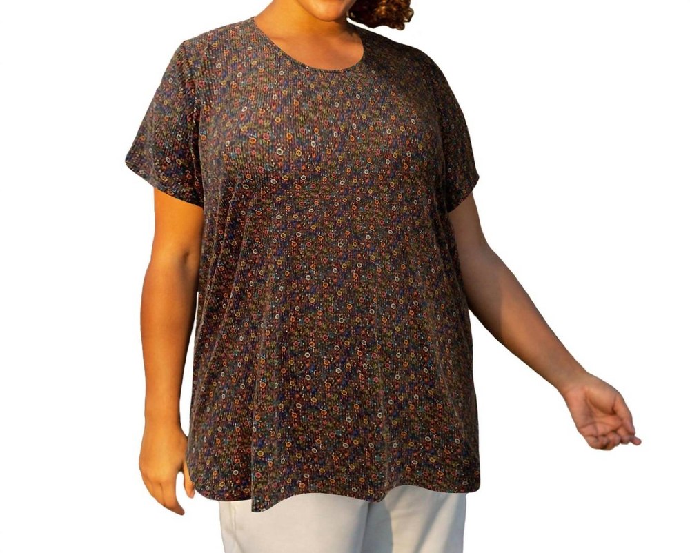 Printed Scoop Neck Short Sleeve Taylor Tunic – Plus Size In Multi Color Ditzy Floral