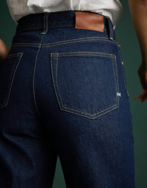 AE77 Premium Stovepipe Jean