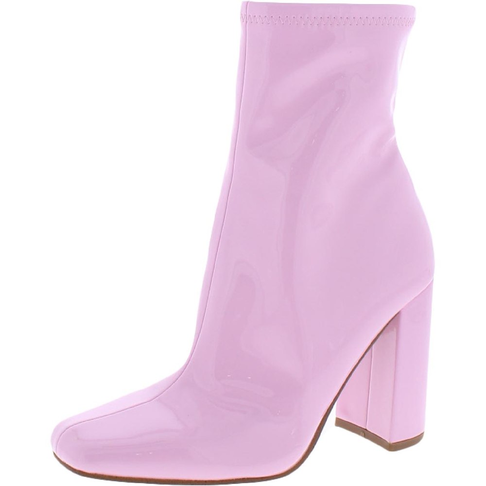 Lynden Ankle Boots