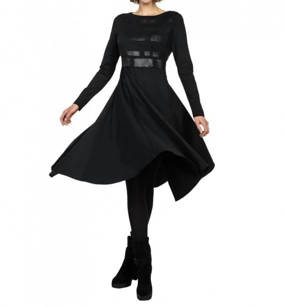 Briaded Dress In Black