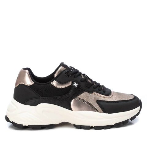 Women’s Lace Closure Sneakers In Gold 7765047017532