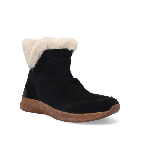 Women’s Future Mid Booties In Black 7765067923516