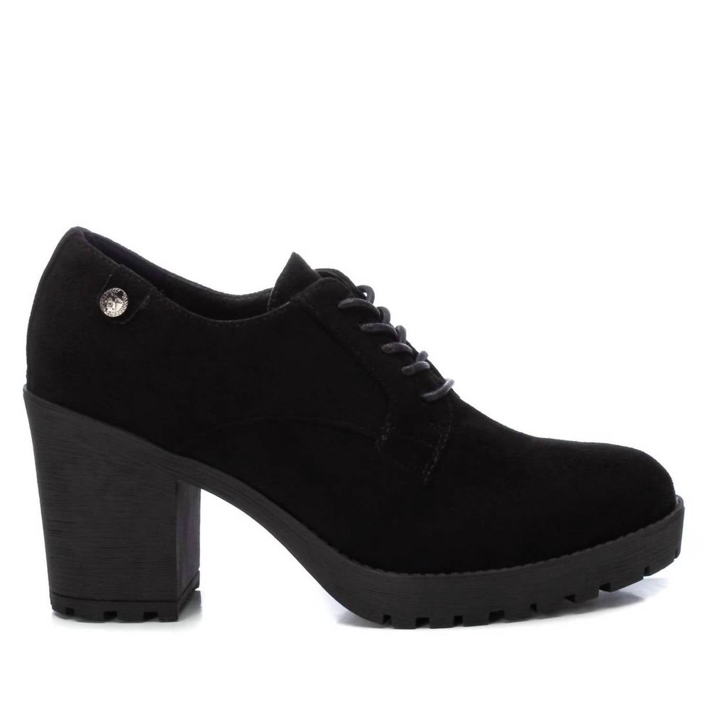 Women’s Lace Closure Shoes In Black 7765094694972