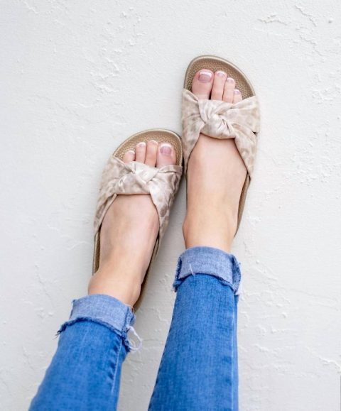 Women’s Matte Sandals In Gold Leopard 7765104951356