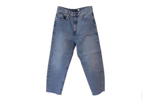 Levi’s Barrel Cropped Jeans in Blue Cotton Denim 7766498115644
