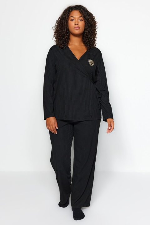 Trendyol Women’s Lounge/home Regular Plus Size Pajama Set