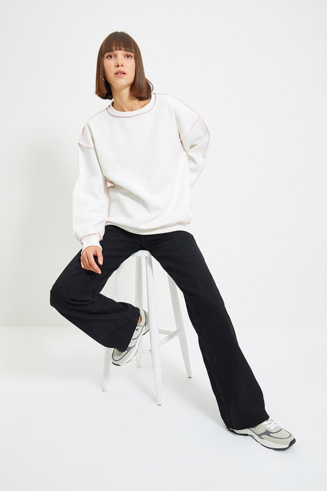 Trendyol Women’s Boyfriend Sweatshirts