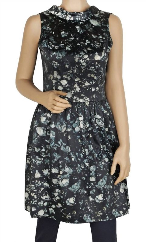 Open Back Skirted Sleeveless Dress In Green Floral 7676700622908