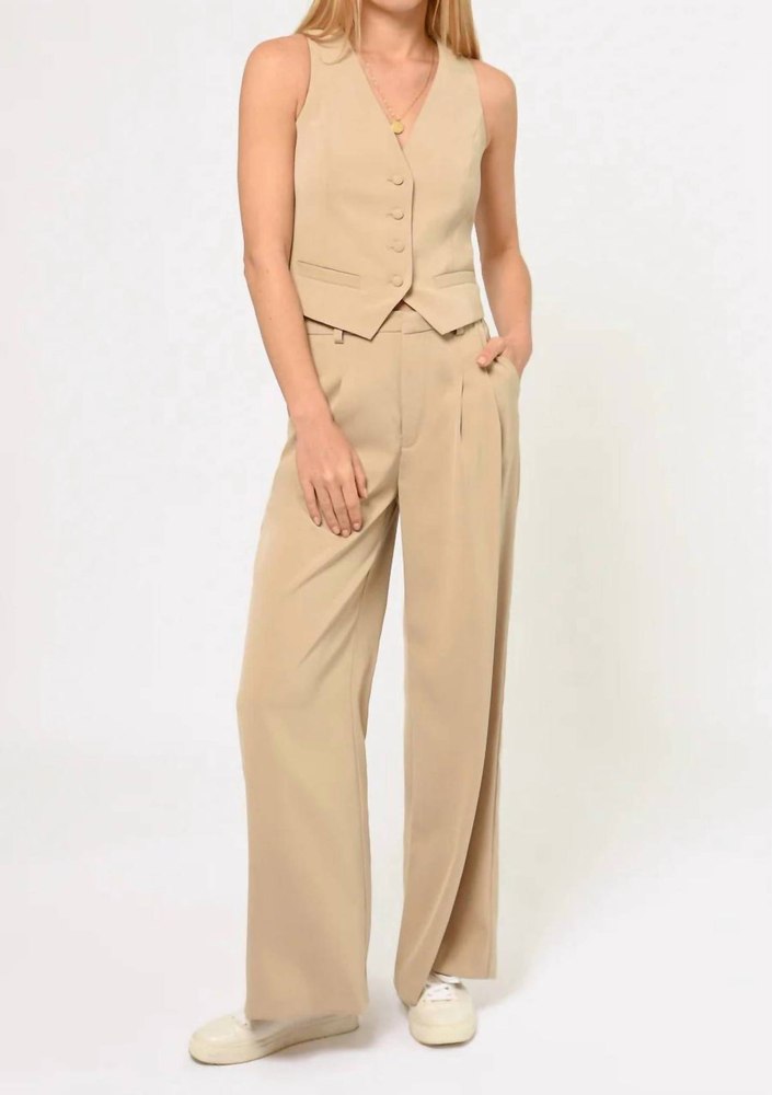 Stanley Wide Leg Trousers In Khaki 7676734144572