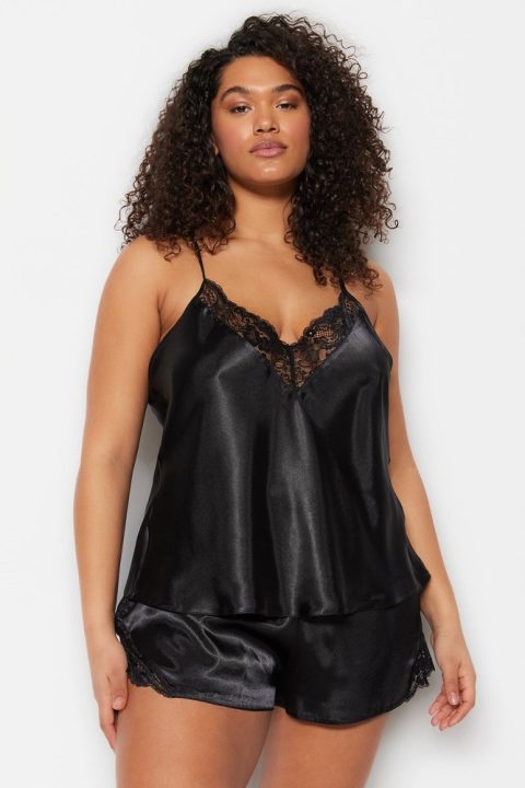Trendyol Women’s Homewear Regular Plus Size Pajamas Set