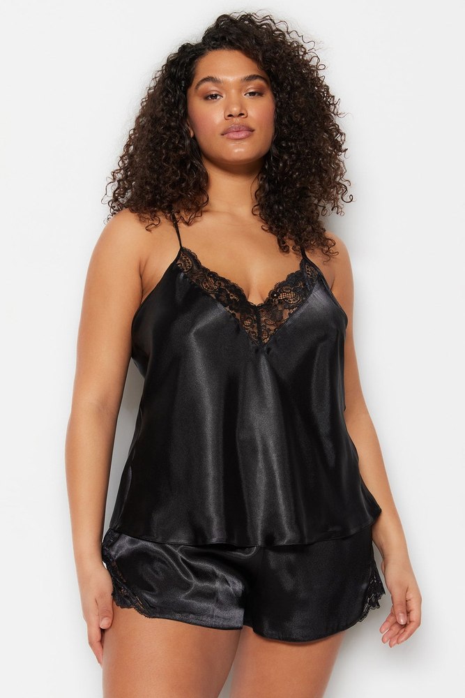 Trendyol Women’s Homewear Regular Plus Size Pajamas Set