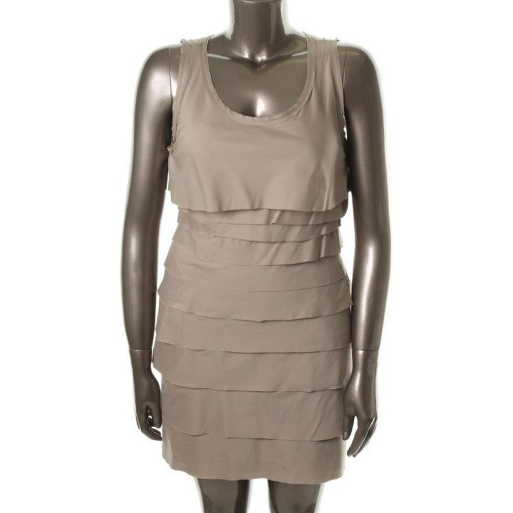 Petites Tiered Sleeveless Wear to Work Dress
