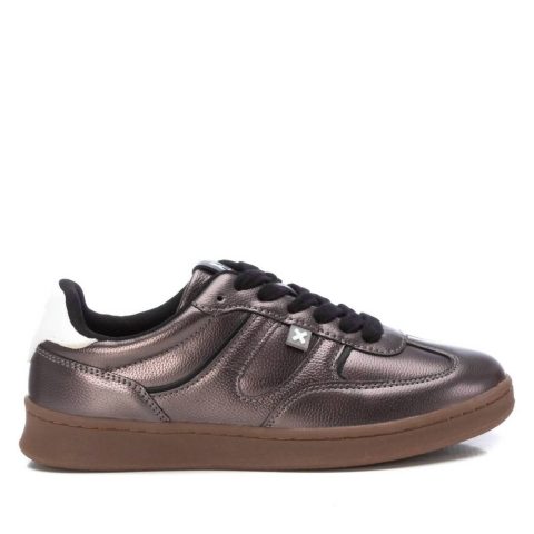 Women’s Trainer Sneakers In Plumb 7803860287548