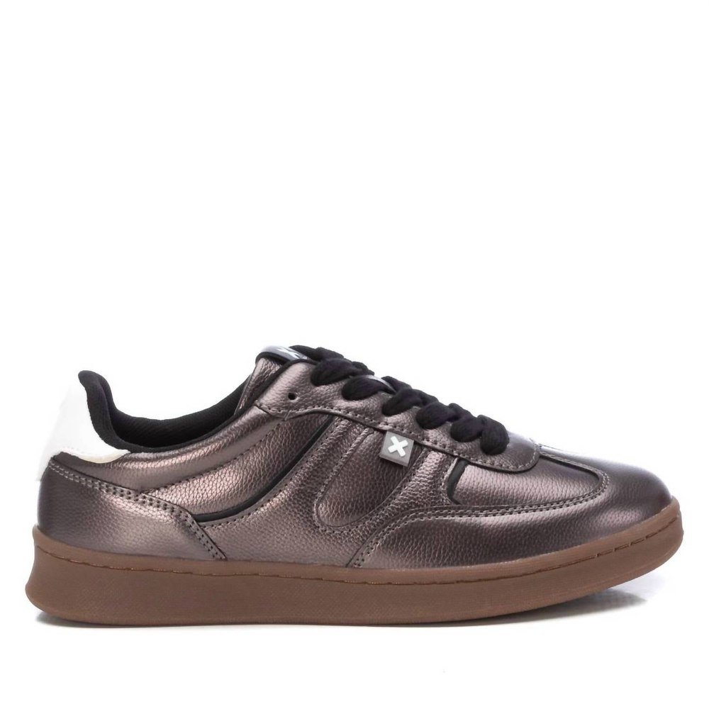 Women’s Trainer Sneakers In Plumb 7803860287548