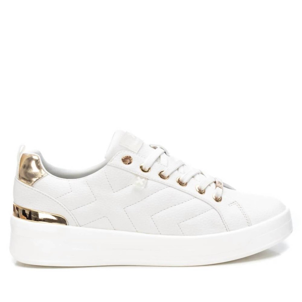 Women’s Faux Leather Sneakers In White 7803880800316