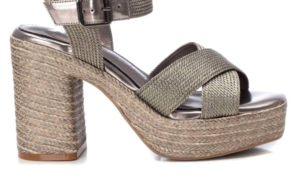 Women’s Heeled Sandal In Plumb 7703562223676