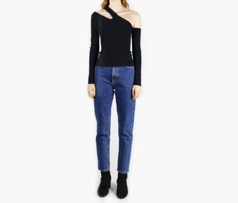 Long Sleeve Slash One Shoulder Top In Black 7703575232572
