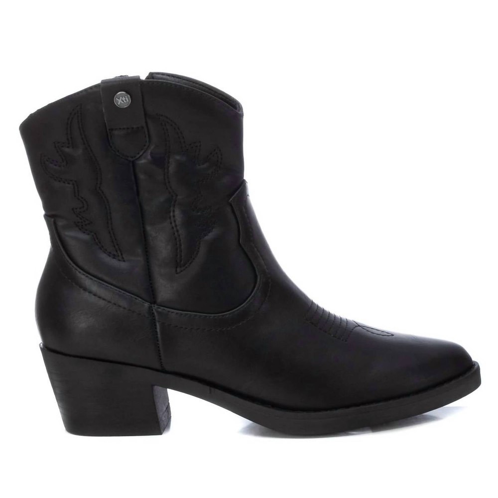 Women’s Cowboy Booties In Black 7803978055740
