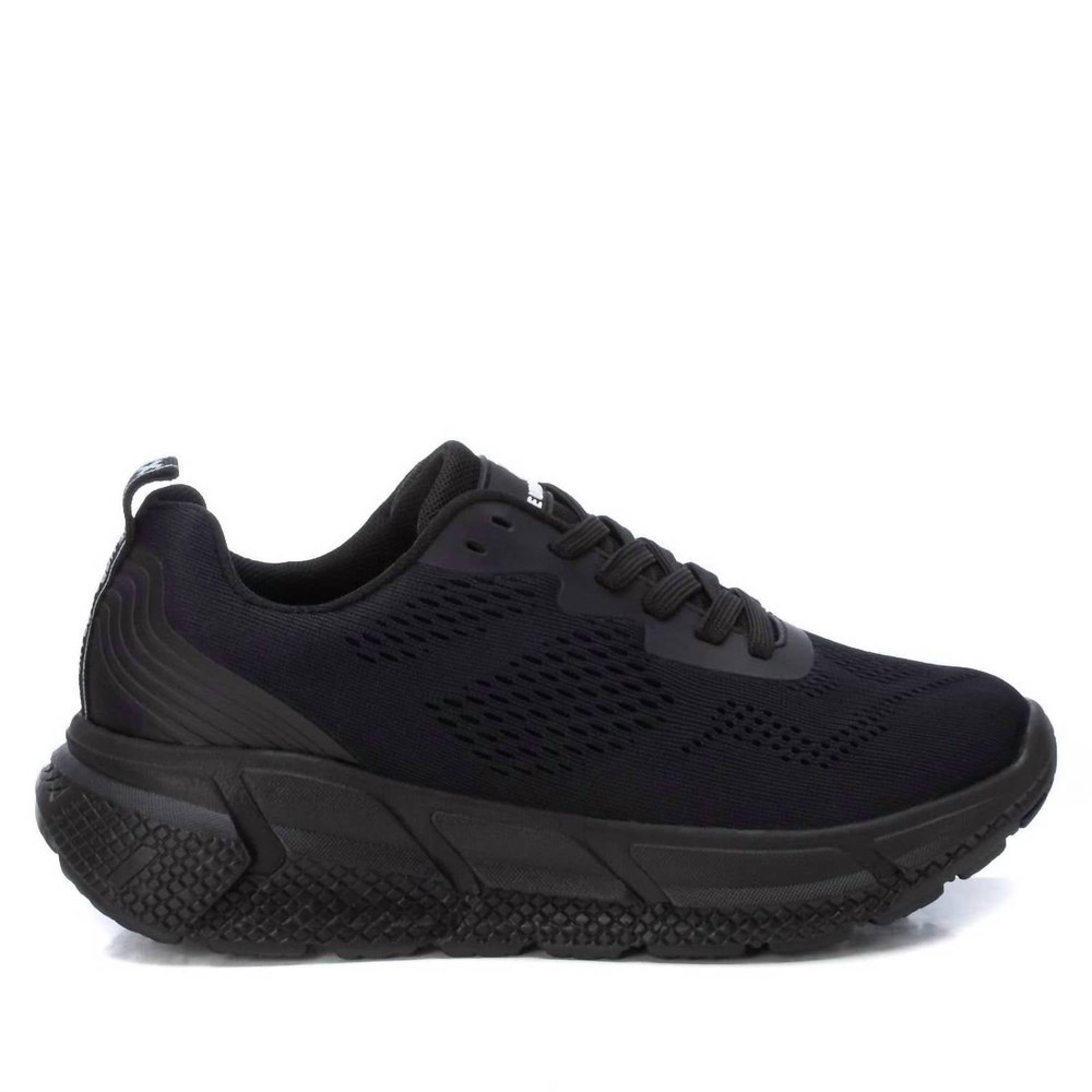 Women’s Trainer Sneakers In Black 7803996471356