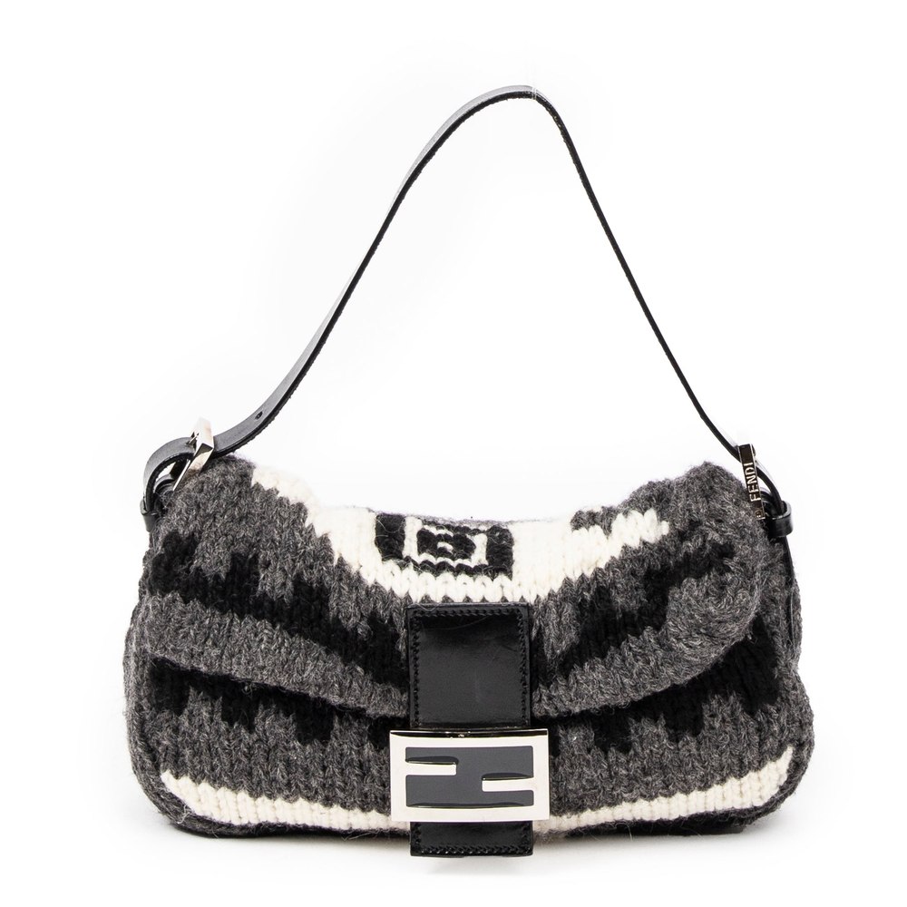 Wool Knit Baguette