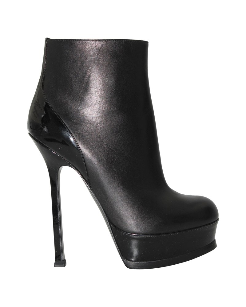 Yves Saint Laurent Tribute Ankle Boots in Black Leather 7703701848124