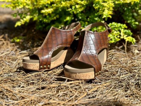 Carley Croc Sandal In Brown