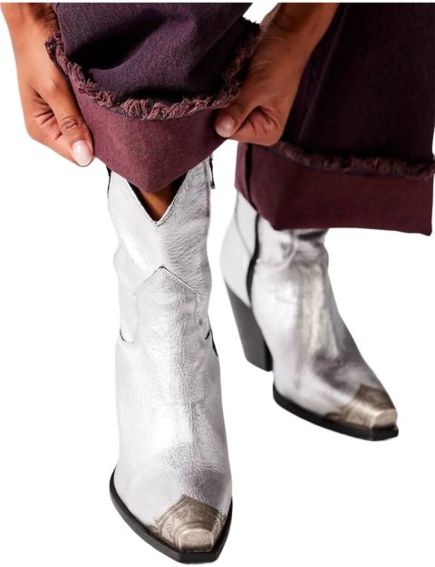Women’s Brayden Boots In Silver 7704742428732