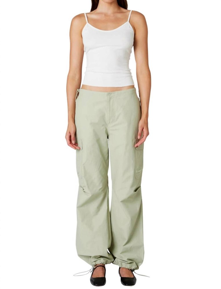 Ludlow Parachute Pants In Sage 7704746065980